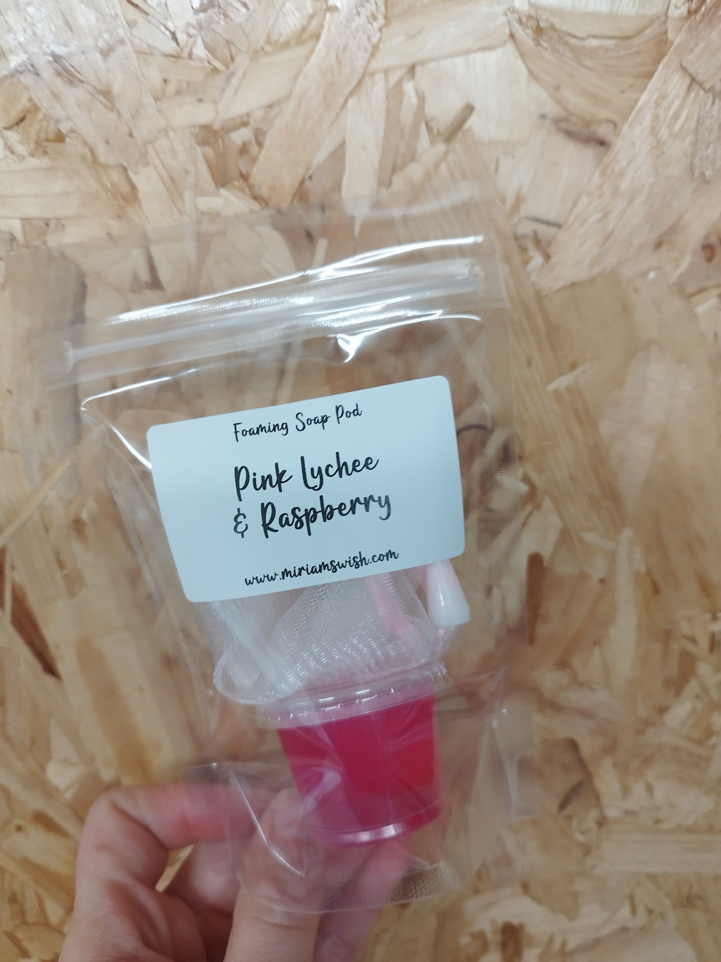 Pink Lychee & Raspberry Foaming Soap pod